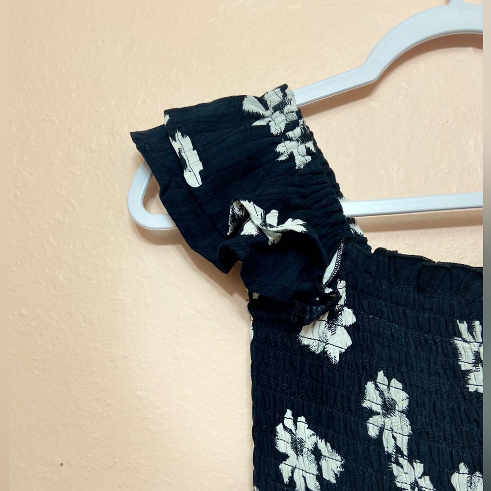American Eagle Flutter Sleeve Jumpsuit - Picture 3 of 7